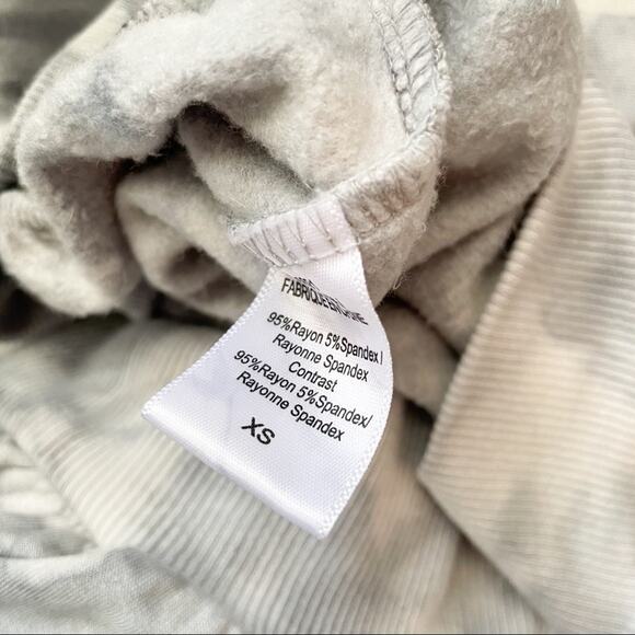 YFB Juliette Tie Dye Sweatshirt Sz XS - Picture 4 of 5